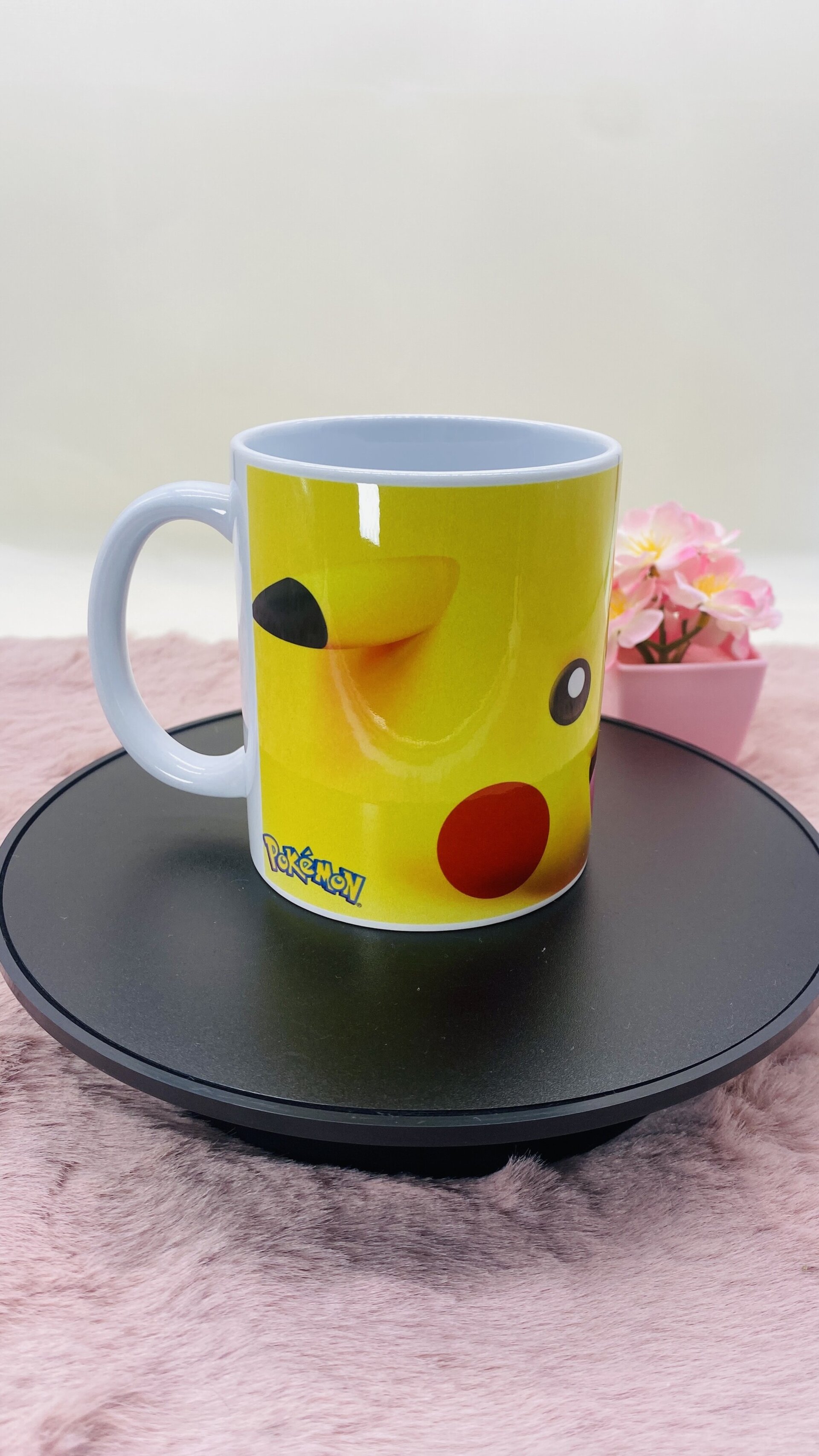 Taza Pikachu – Diseño kawaii inspirado en Pikachu - 2